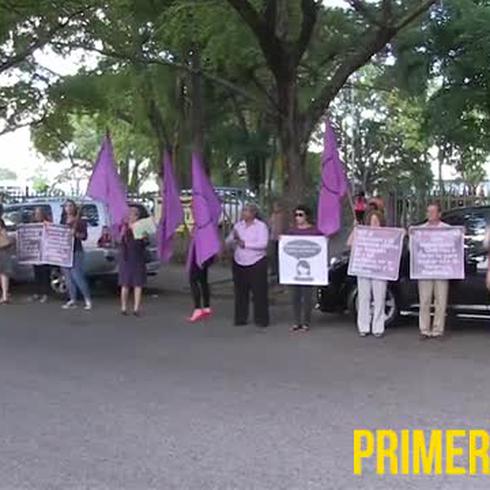 Manifestación en Caguas en espera de sentencia 