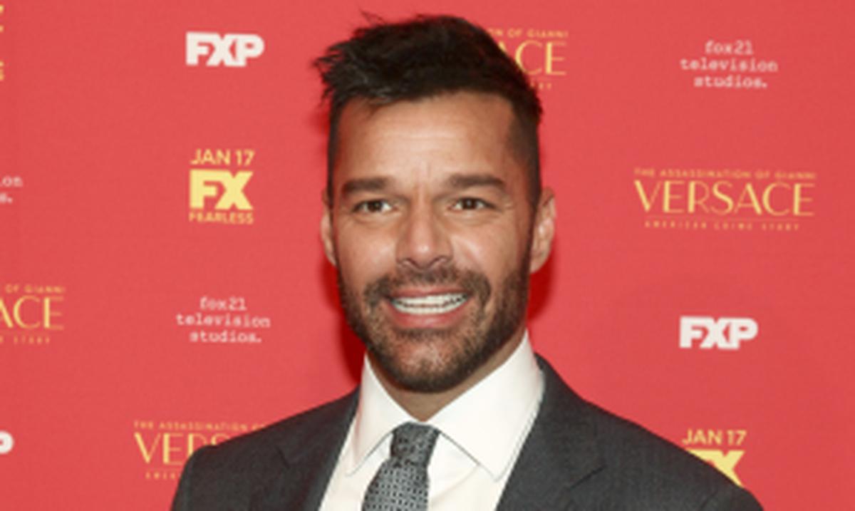 Ricky Martin enseña to’ en las redes Primera Hora