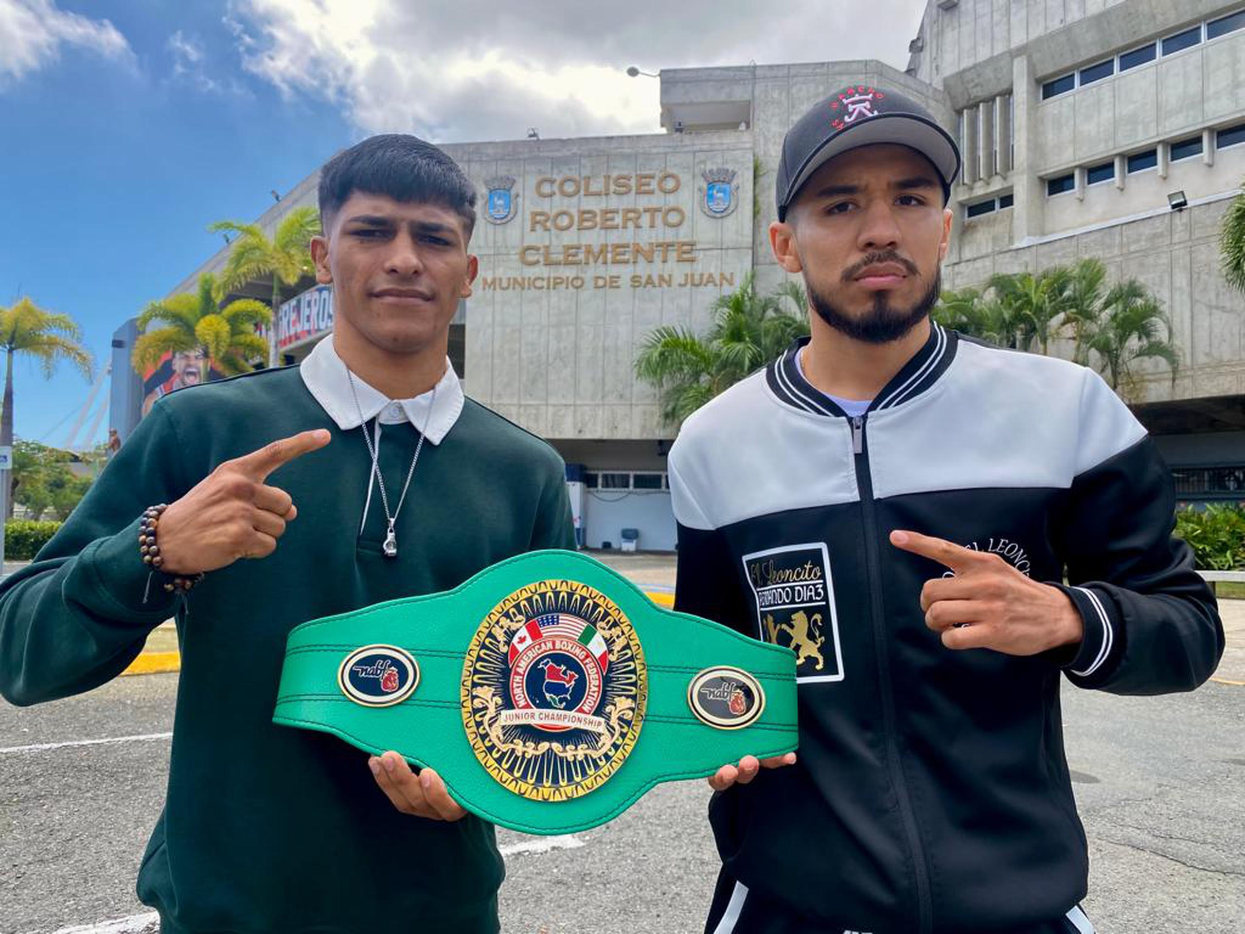 Juan Carlos ‘Indio’ Camacho Jr. (izquierda) y Fernando Díaz disputarán el vacante campeonato NABF del Consejo Mundial de Boxeo en las 115 libras.