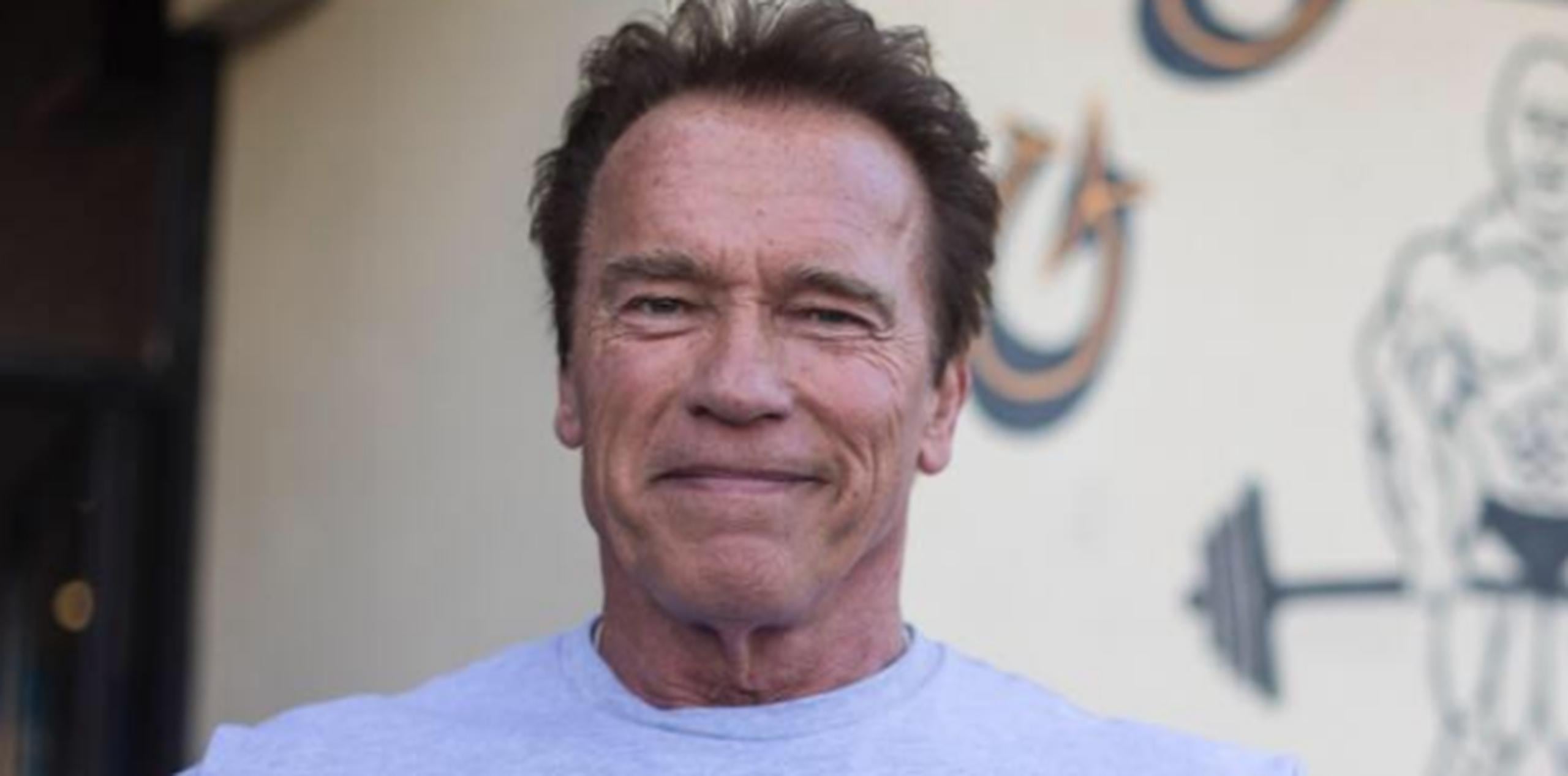 "No puedo esperar para ver que será lo que harás después. Felicitaciones. Te amo", escribió Schwarzenegger. (Facebook)
