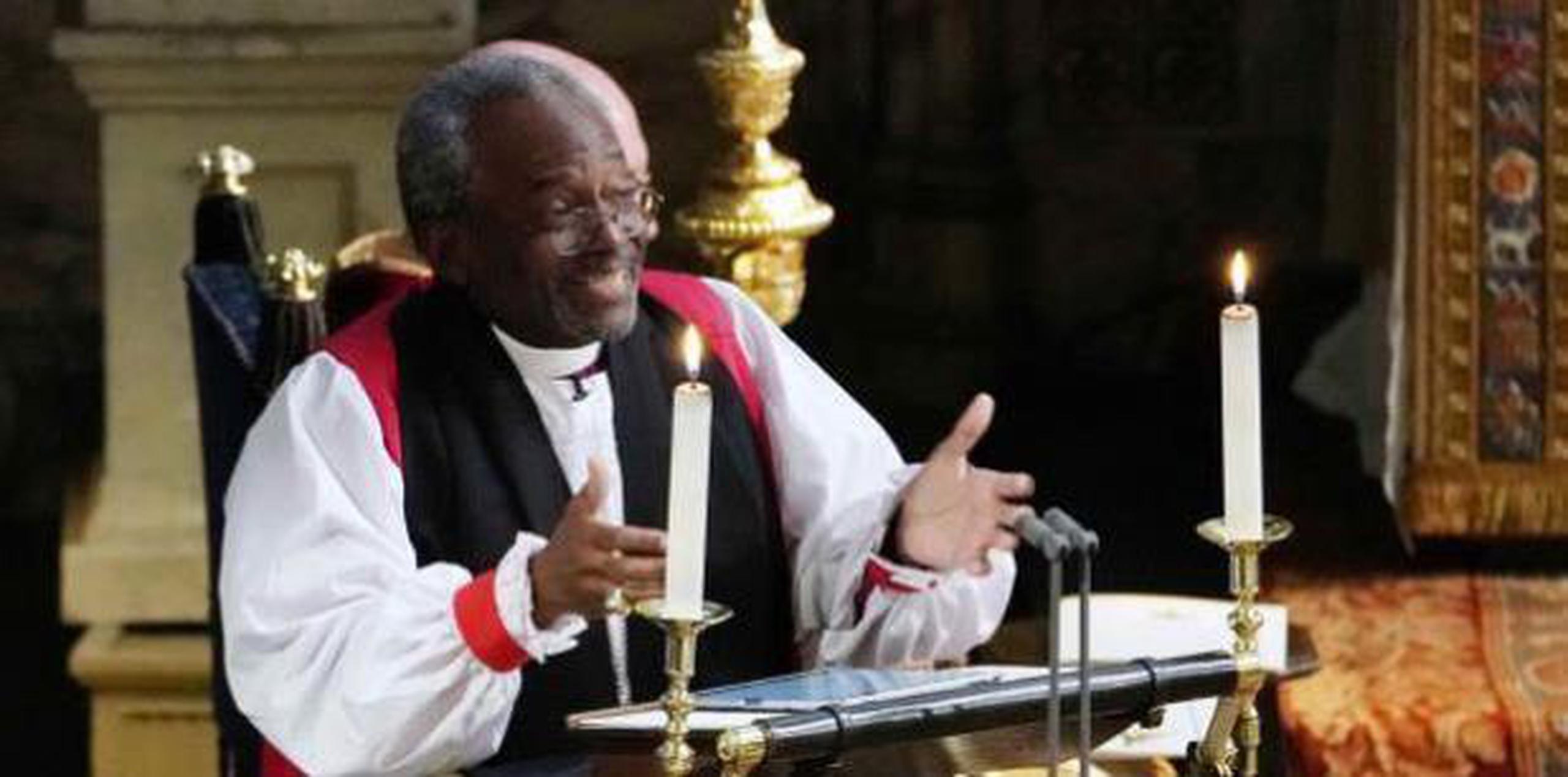 El reverendo es el primer líder negro de la Iglesia Episcopal en Estados Unidos. (AP)