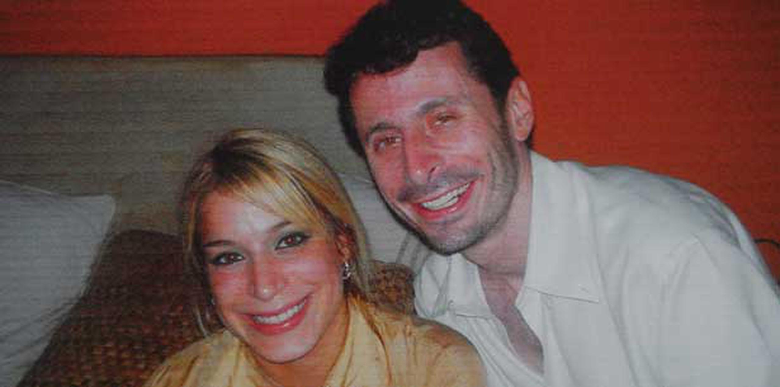 Vázquez Rijos fue acusada en 2008 por las autoridades federales por actuar en concierto y común acuerdo con su hermana Marcia y el compañero de ésta, José Ferrer Sosa, para asesinar por encargo a Anhang. (Archivo)