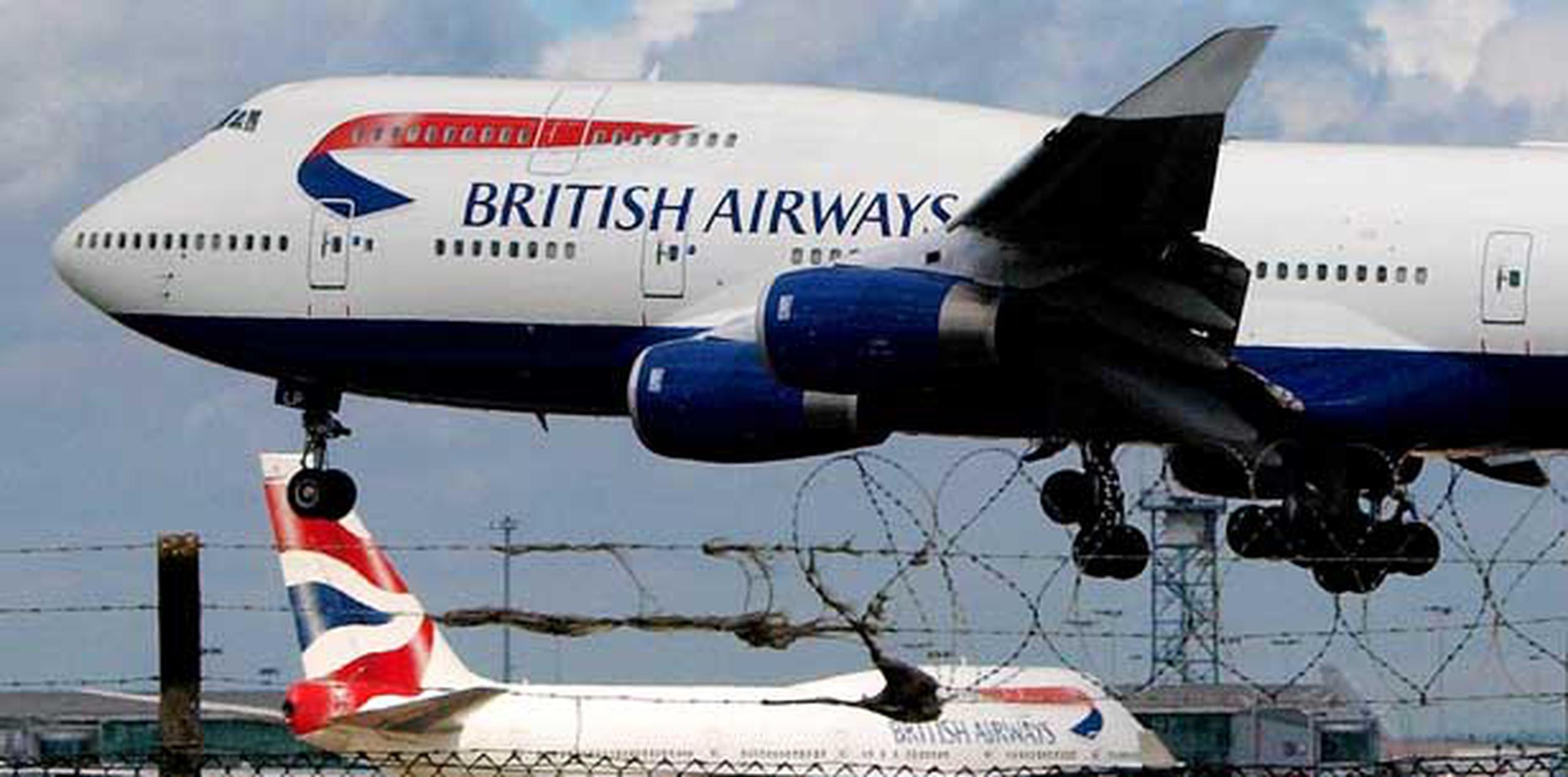 Ante la agitación en la red, British Airways se pronunció con otro tuit cuatro horas después para pedir disculpas al usuario. (AP/Archivo/ Max Nash)