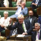 “Hasta la vista, baby”: Así se despide el primer ministro Boris Johnson del Parlamento