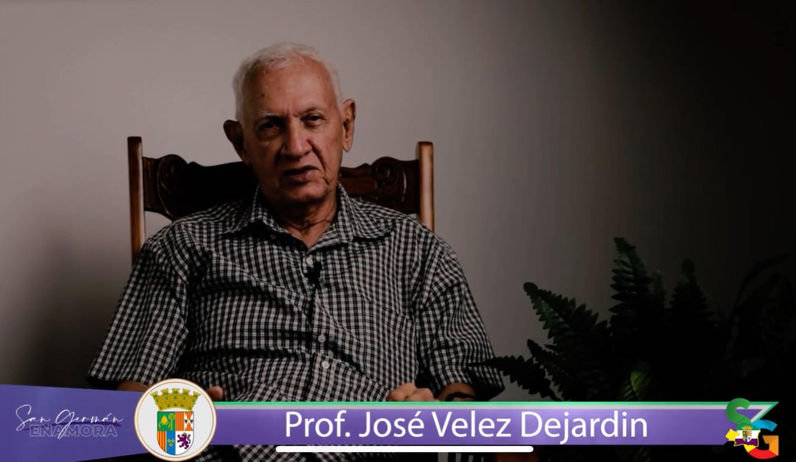 El profesor e historiador, José Vélez Dejardin murió atropellado por un camión de basura frente a su residencia en San Germán.