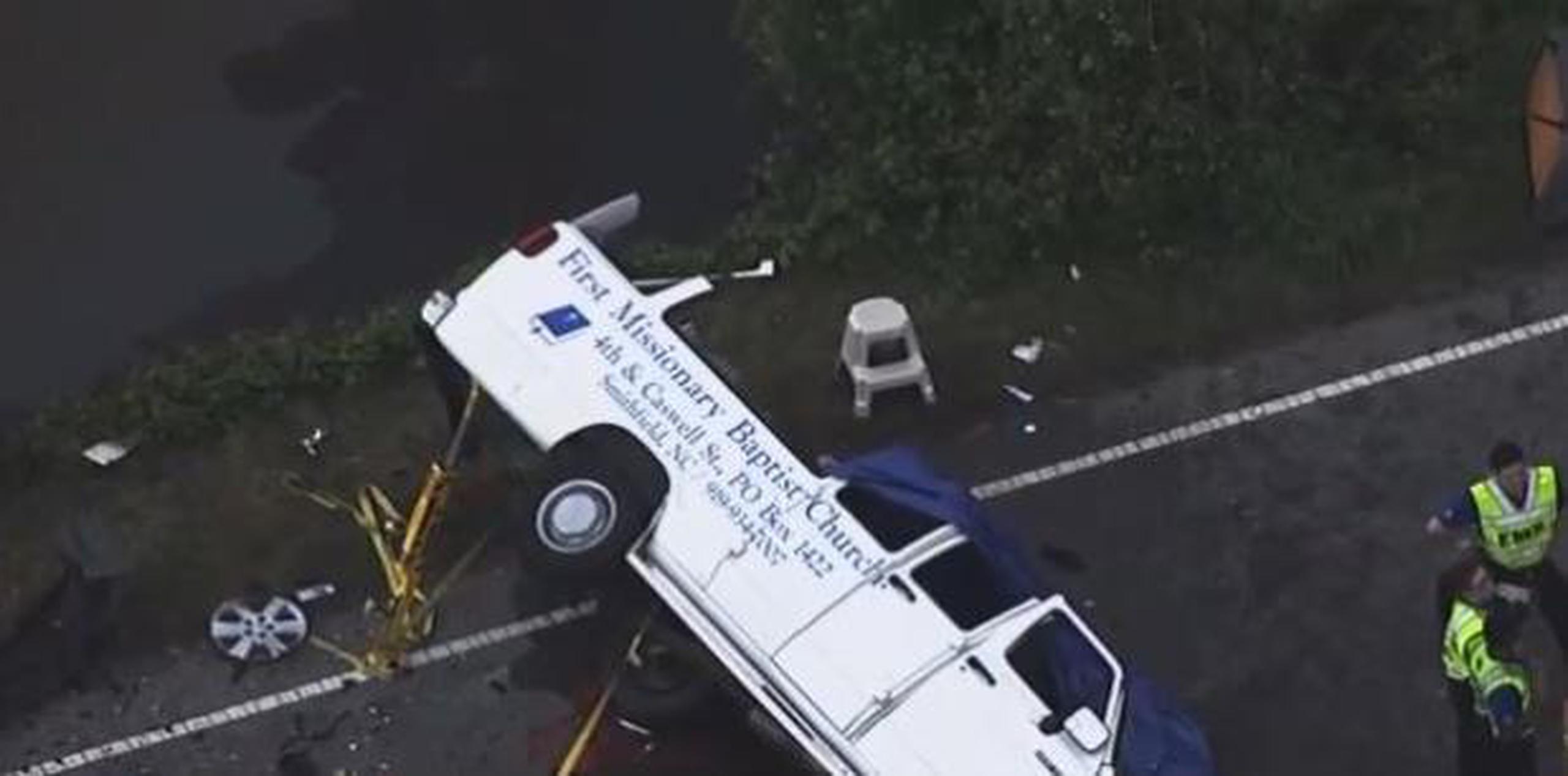 La conductora de la camioneta deportiva, Deborah Powell, una habitante de Roxboro de 62 años de edad, murió de inmediato.  (Captura)