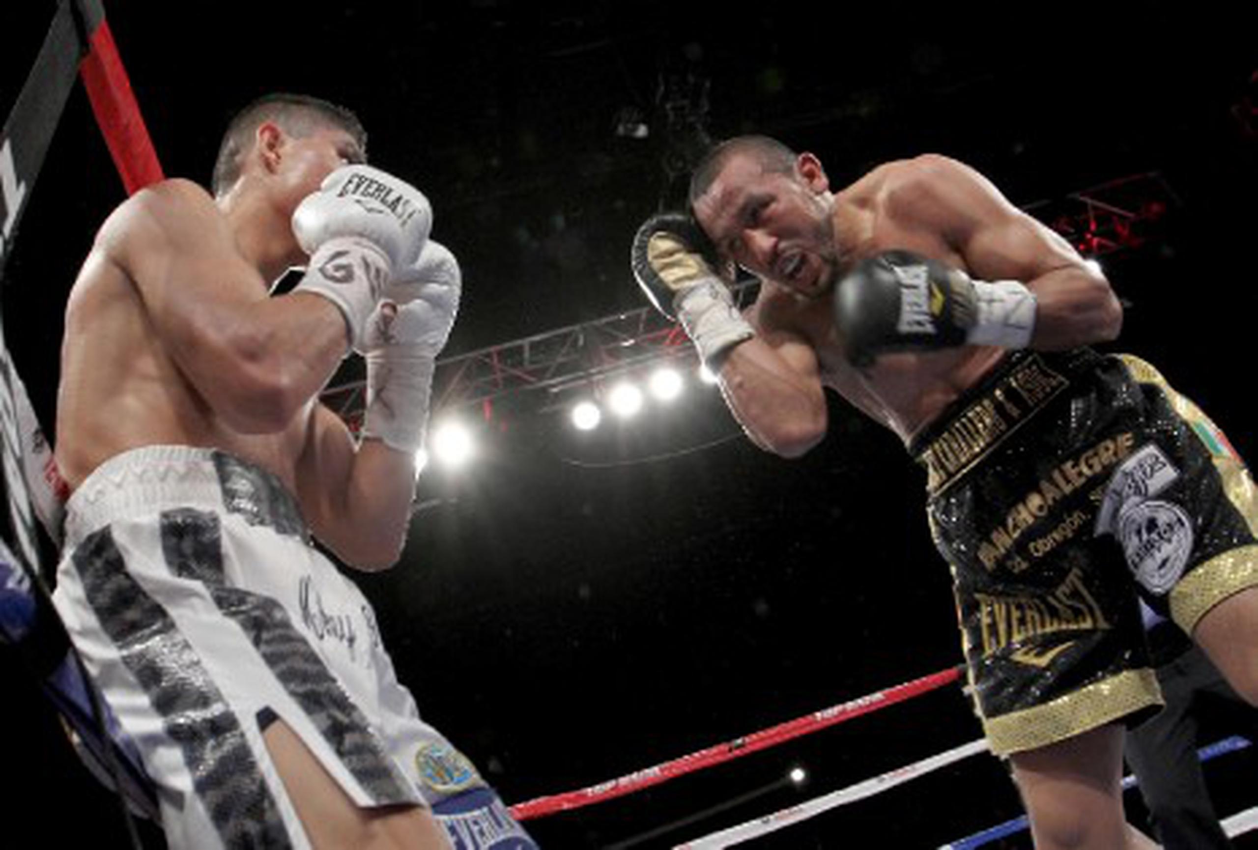 García había dominado sin problemas la primera parte del pleito al derribar a Salido en dos ocasiones en el mismo primer asalto.(Suministrada / PR Best Boxing / Joel Colón)