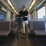 ATI facilita el acceso de bicicletas al Tren Urbano y las guaguas del transporte público