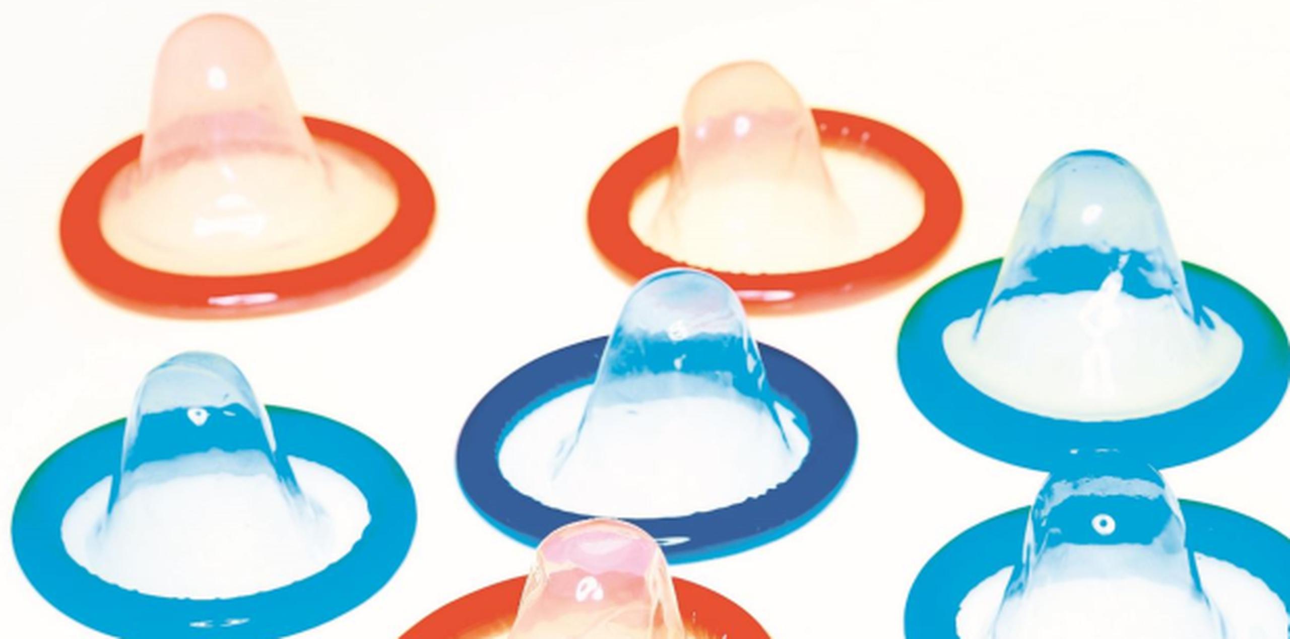 Iván Ortiz, portavoz de ICE, indicó que se trata de “condones falsos”, o que no proveen garantía de que impidan la transmisión de enfermedades sexuales o la reproducción. (Archivo)