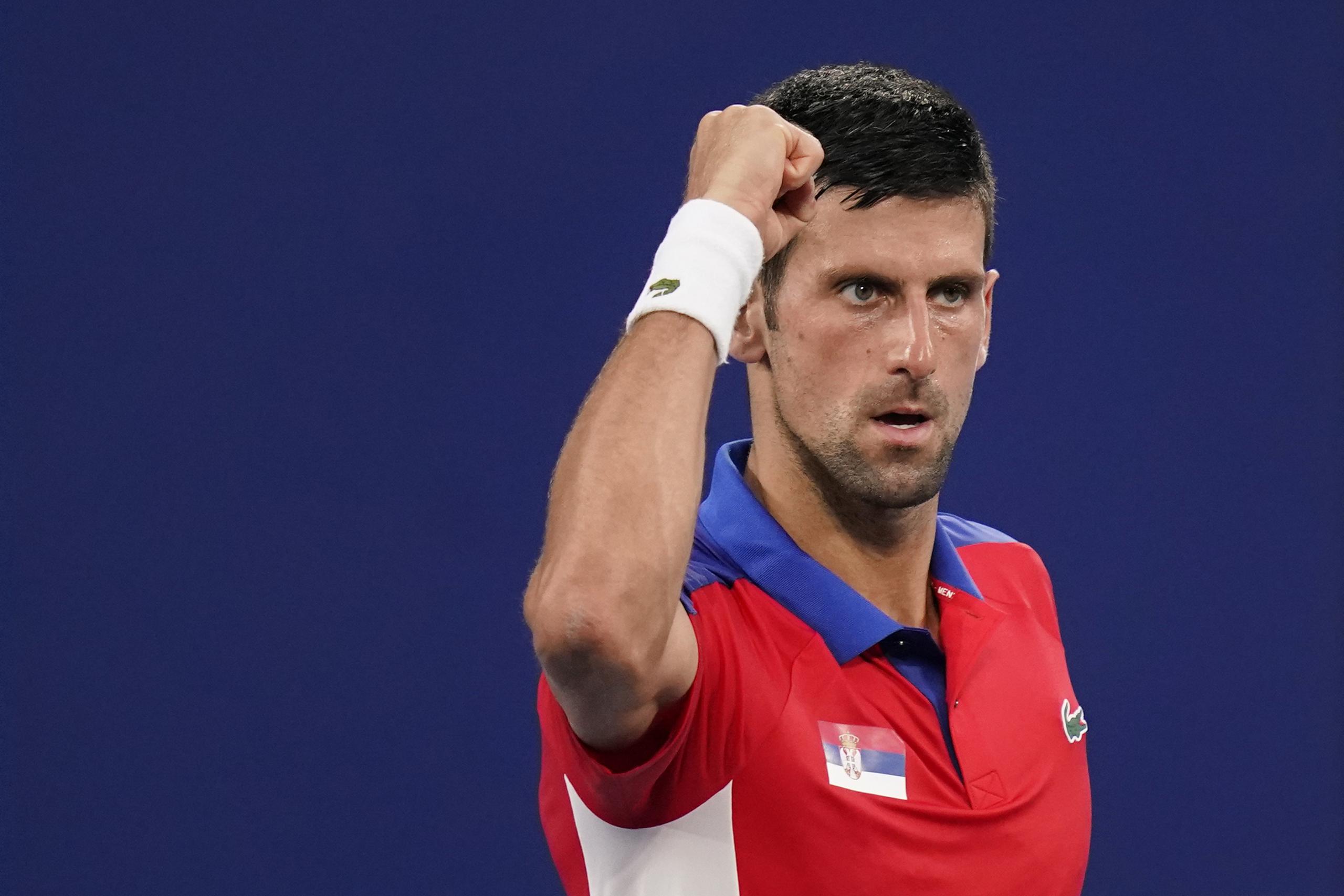 Novak Djokovic reacciona a una instancia de su partido ante Jan-Lennard Struff.
