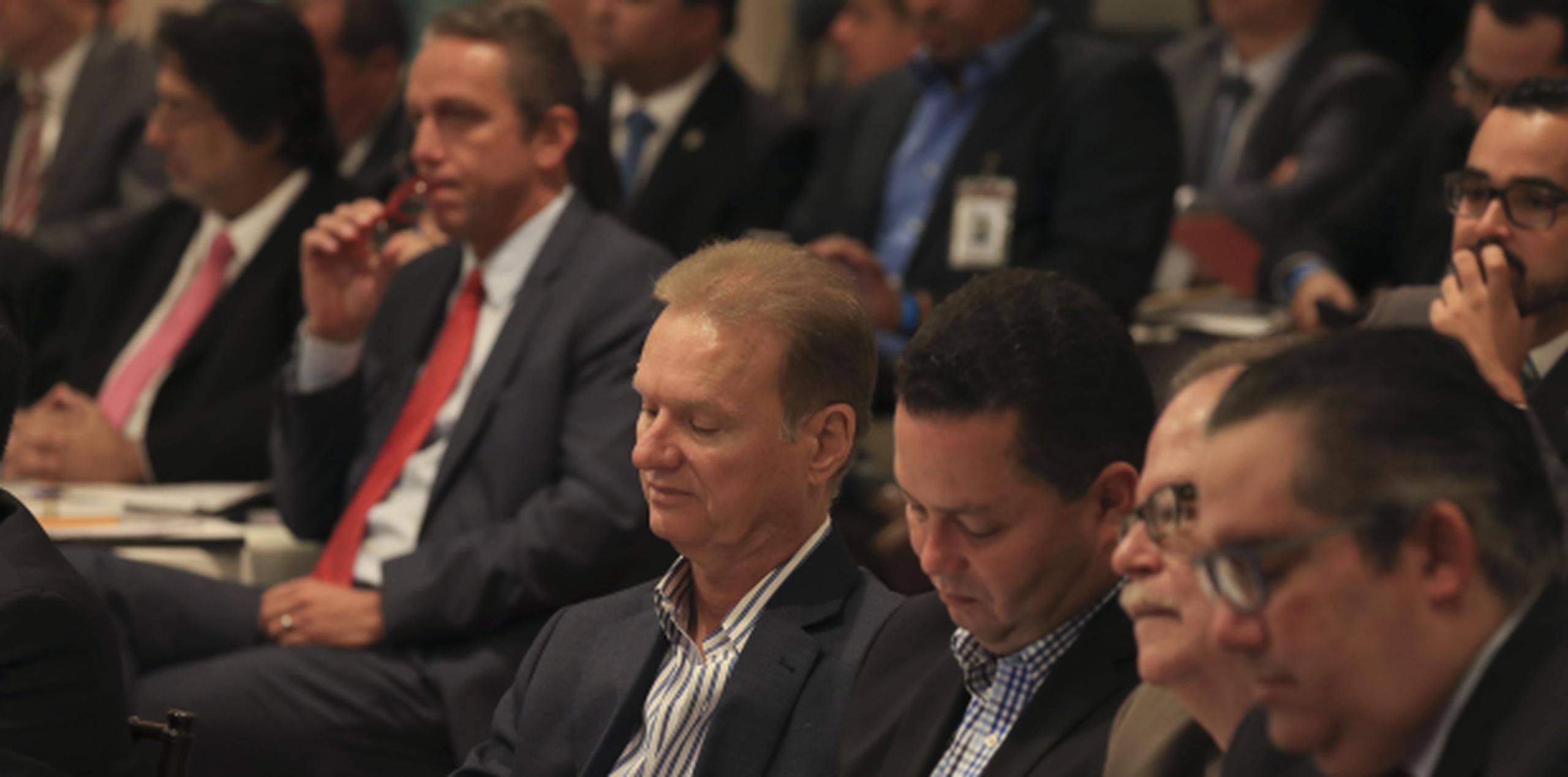 Al evento acudieron alcaldes novoprogresistas, como Ángel Pérez de Guaynabo y Ramón Luis Rivera de Bayamón, así como populares, como el de Trujillo Alto, José Luis Cruz y Juan Carlos García padilla, de Coamo. (TERESA.CANINO@GFRMEDIA.COM_