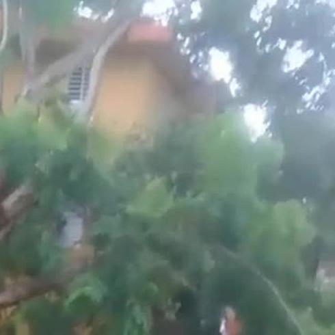 Impactantes imágenes: Irma desata su furia sobre Puerto Rico