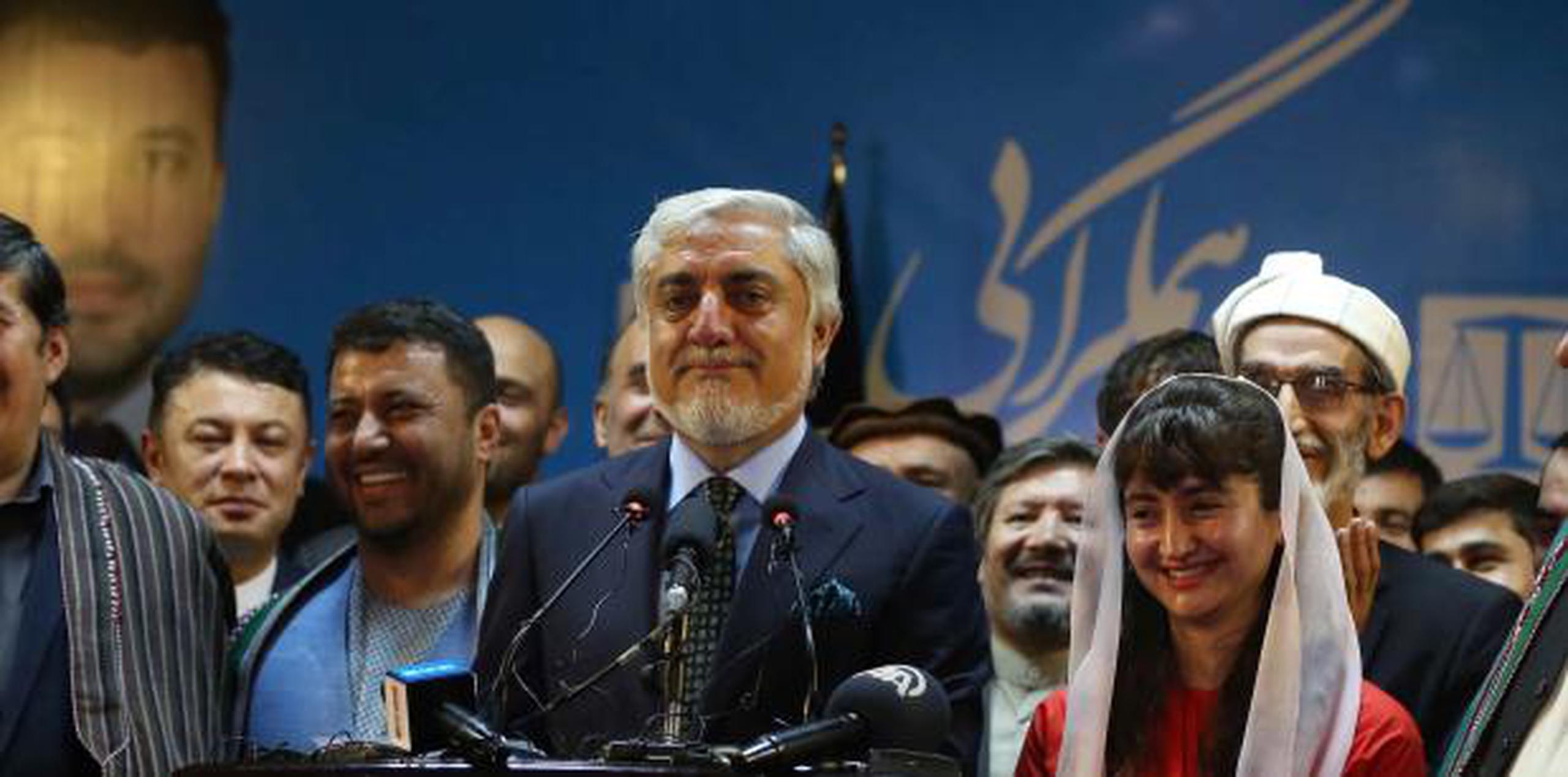 El candidato Abdullah Abdullah proclama su victoria en las elecciones afganas. (EFE)

