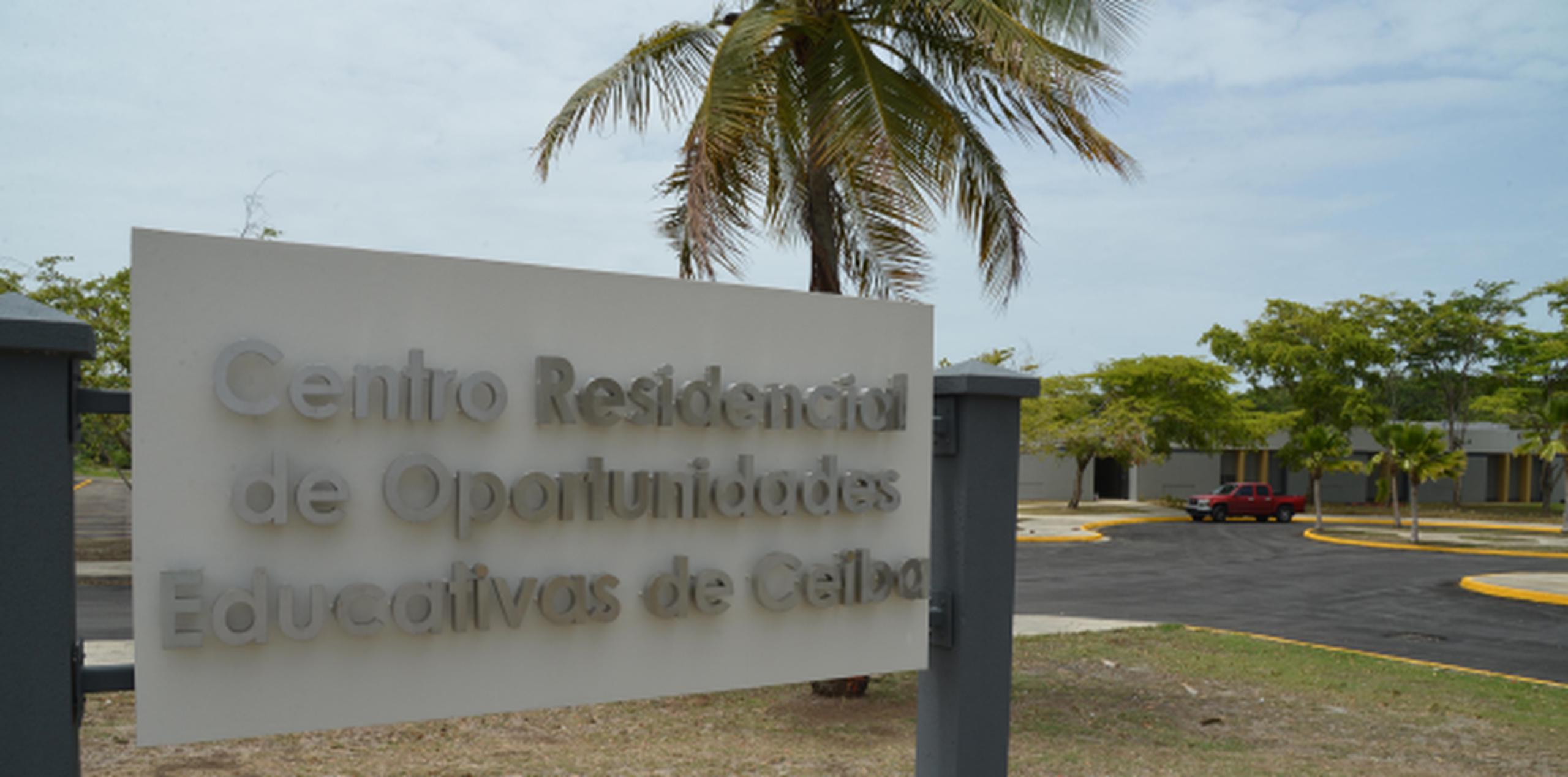 Entrada a la nueva instalación educativa en Ceiba  especializada en ciencias y matemáticas. (jose.rodriguez1@gfrmedia.com)