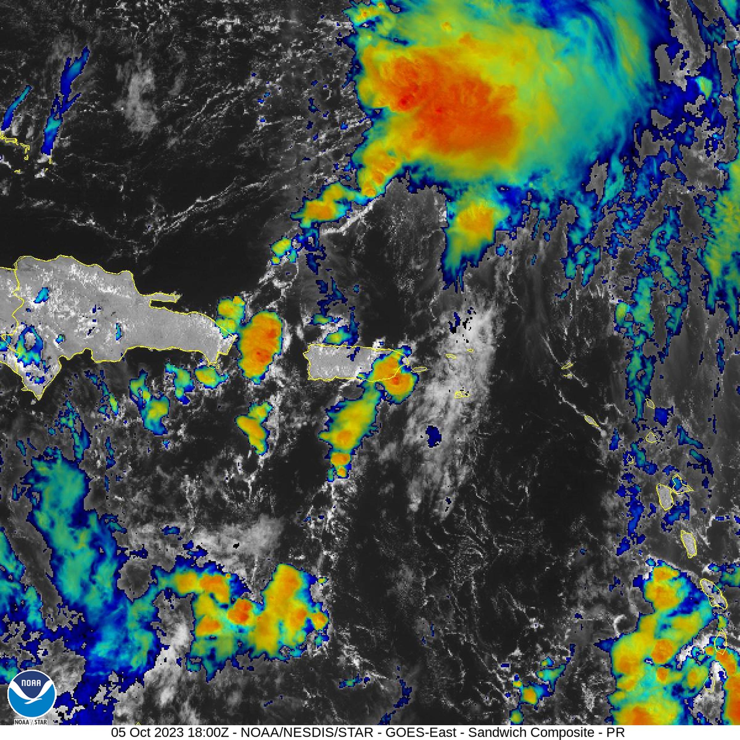 Aguaceros al sur y este de Puerto Rico por la cola de la tormenta tropical Philippe que está lejos al norte de la isla.