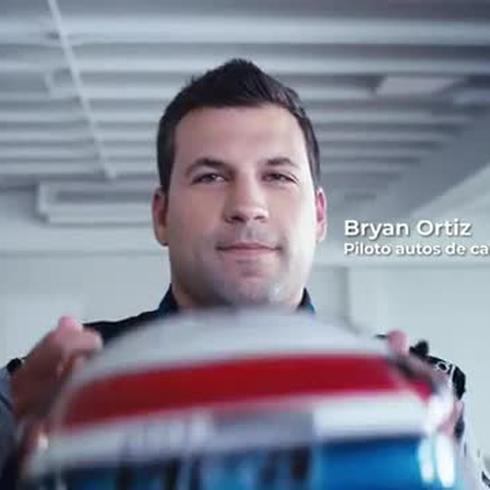 Brian Ortiz en campaña publicitaria