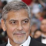 George Clooney está “bien” tras accidente en motora