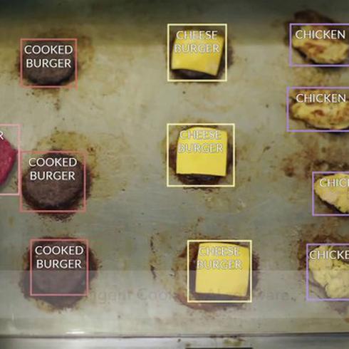 El robot experto en preparar hamburguesas 