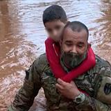 Guardia Nacional rescata veintena de personas atrapadas por inundaciones en Mayagüez