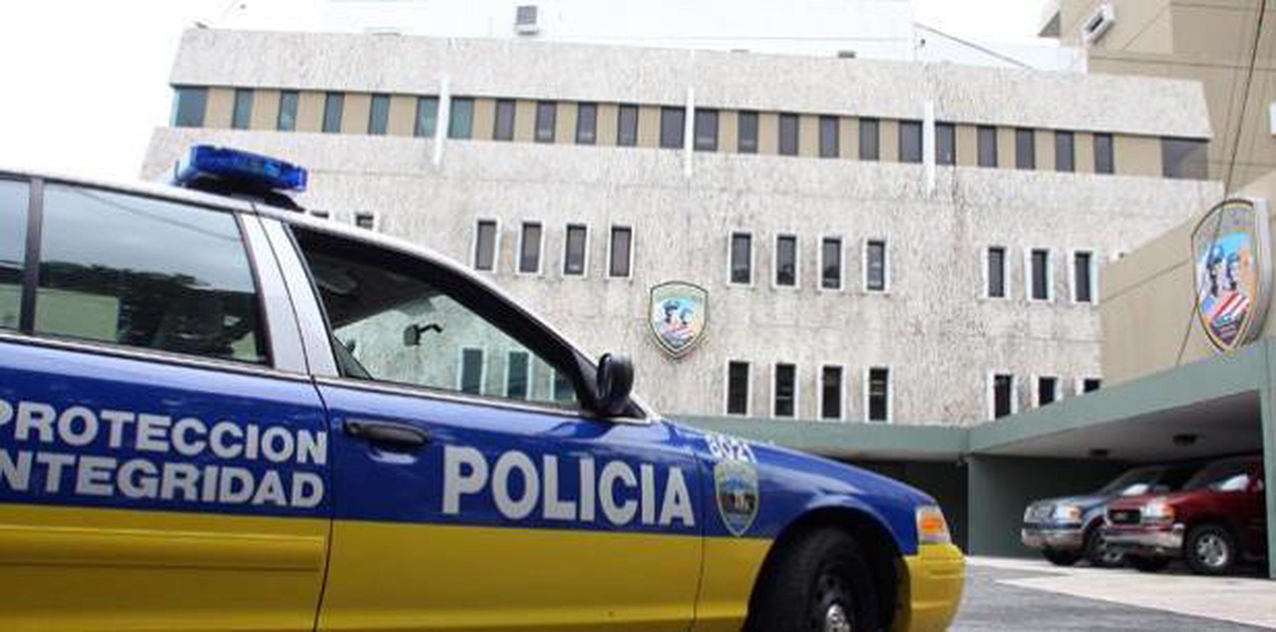 Agentes del Cuerpo de Investigaciones Criminales de San Juan investigan el incidente. (Archivo)