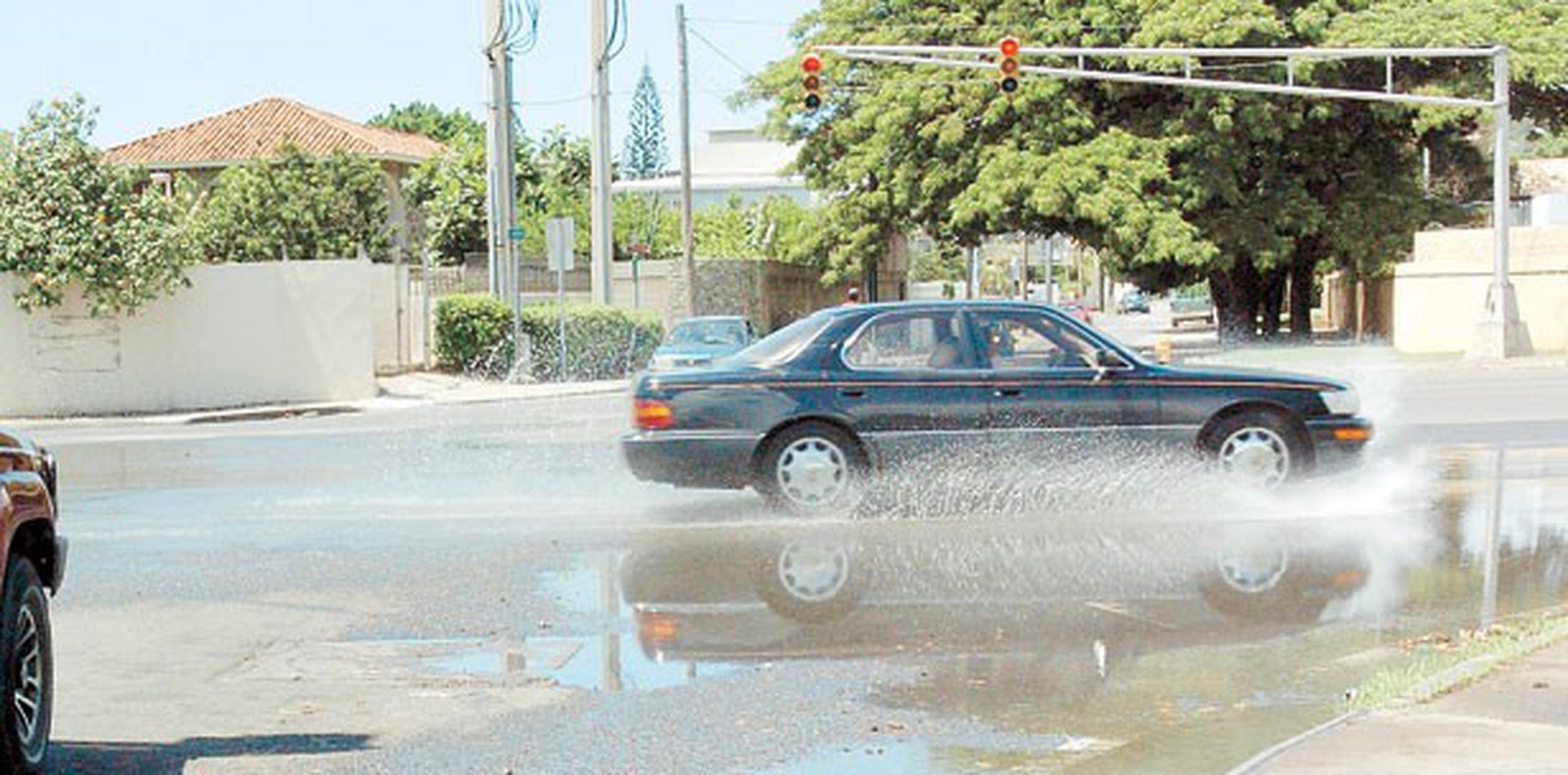 En lo que va del mes de mayo, en el área de San Juan han caído en promedio siete centésimas de agua. (Archivo)