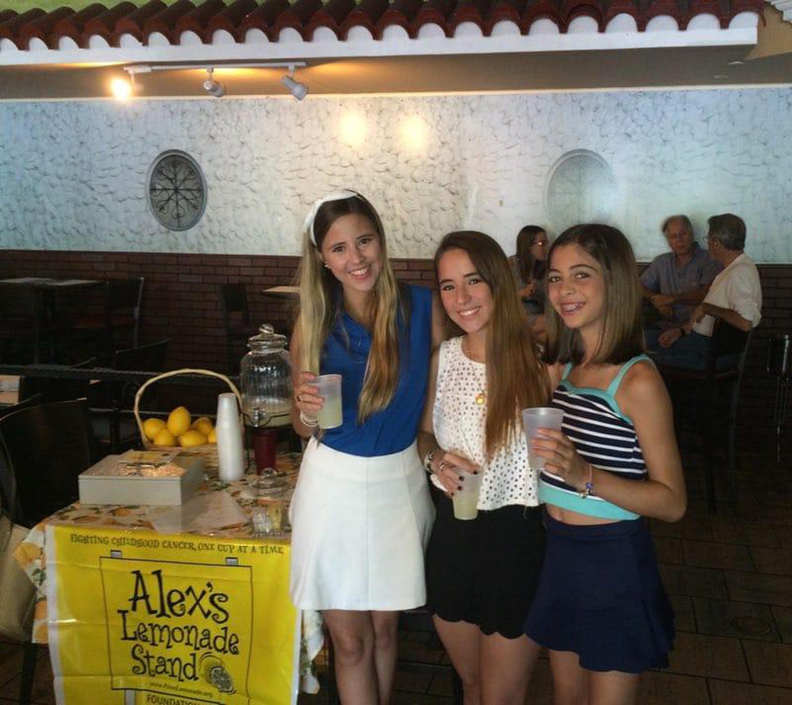Alejandra Benítez Gutiérrez ha llevado su puesto de limonadas a diversos lugares y actividades desde que comenzó a cooperar con Alex’s Lemonade Stand Foundation.