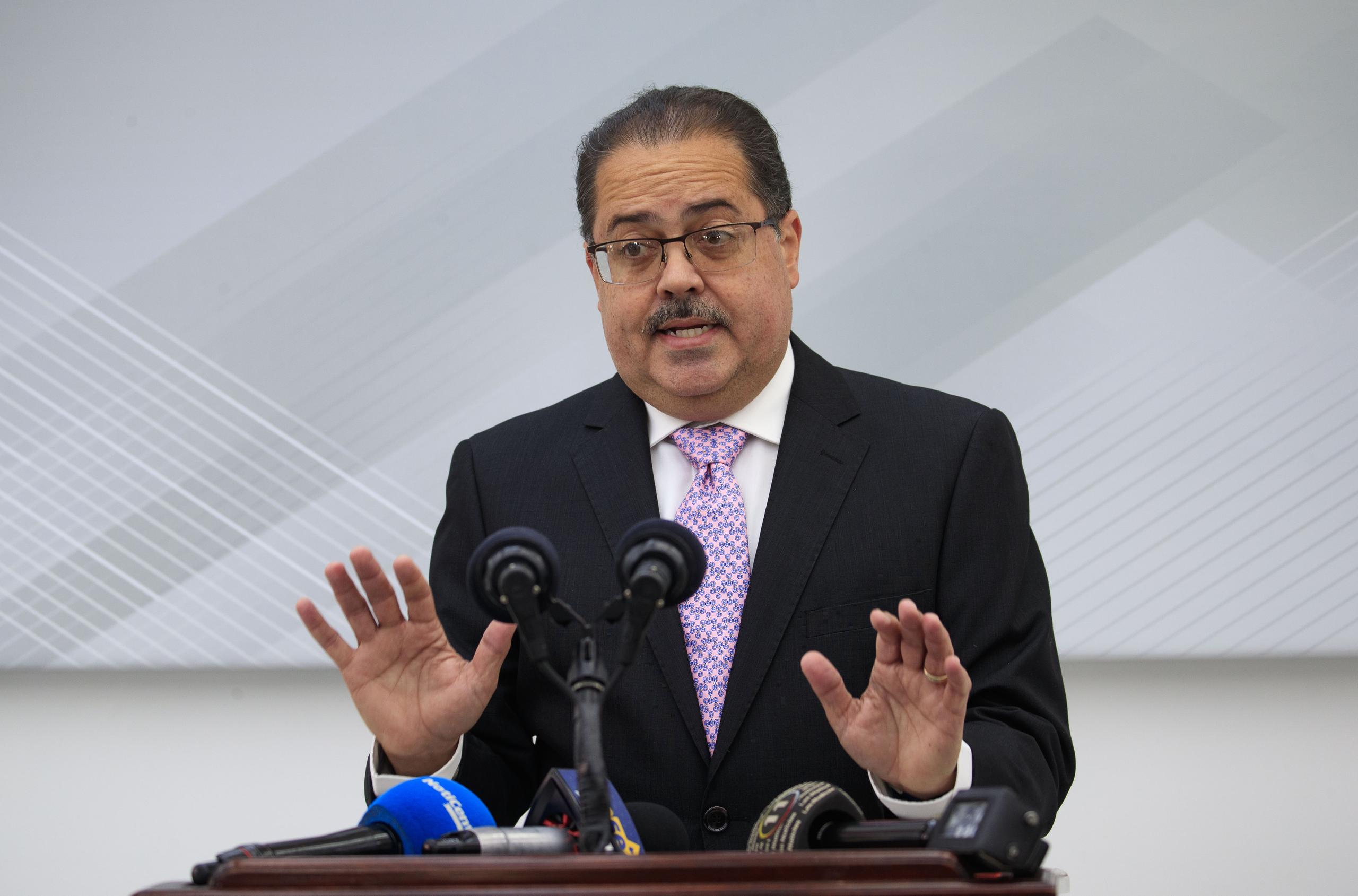 Aunque una de las sillas del Tribunal Supremo de Puerto Rico lleva más de un año vacante, el presidente del Senado, José Luis Dalmau indicó que "no hay un problema de números" en el alto foro.