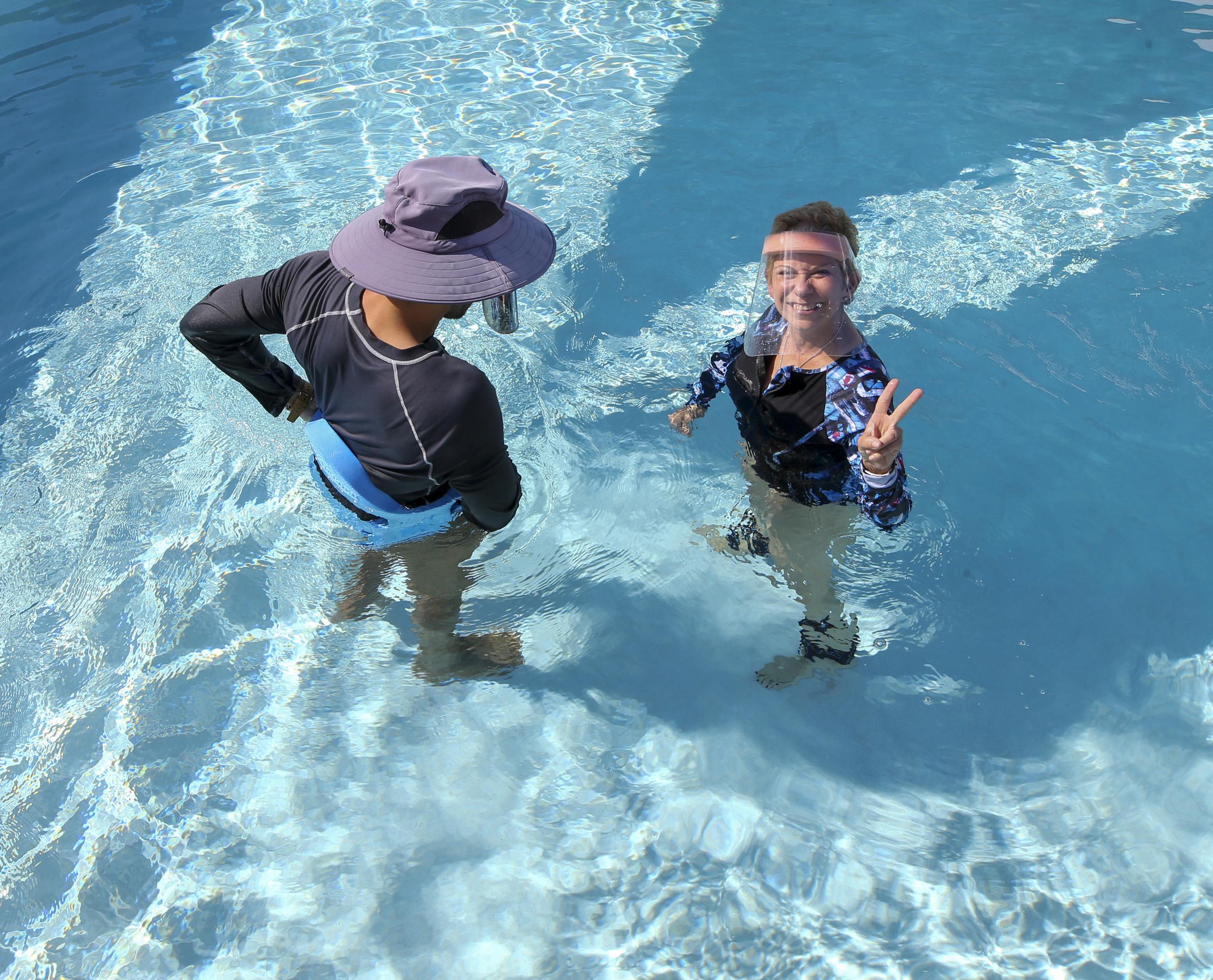 Muestra una actitud positiva en cada una de sus visitas a Float Aqua Wellness Center para las terapias acuáticas. david.villafane@gfrmedia.com