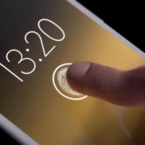 Cómo la pantalla de tu celular detecta tu dedo