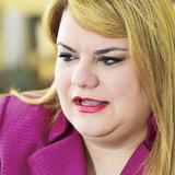 Jenniffer González critica al gobierno y arremete contra Melba Acosta