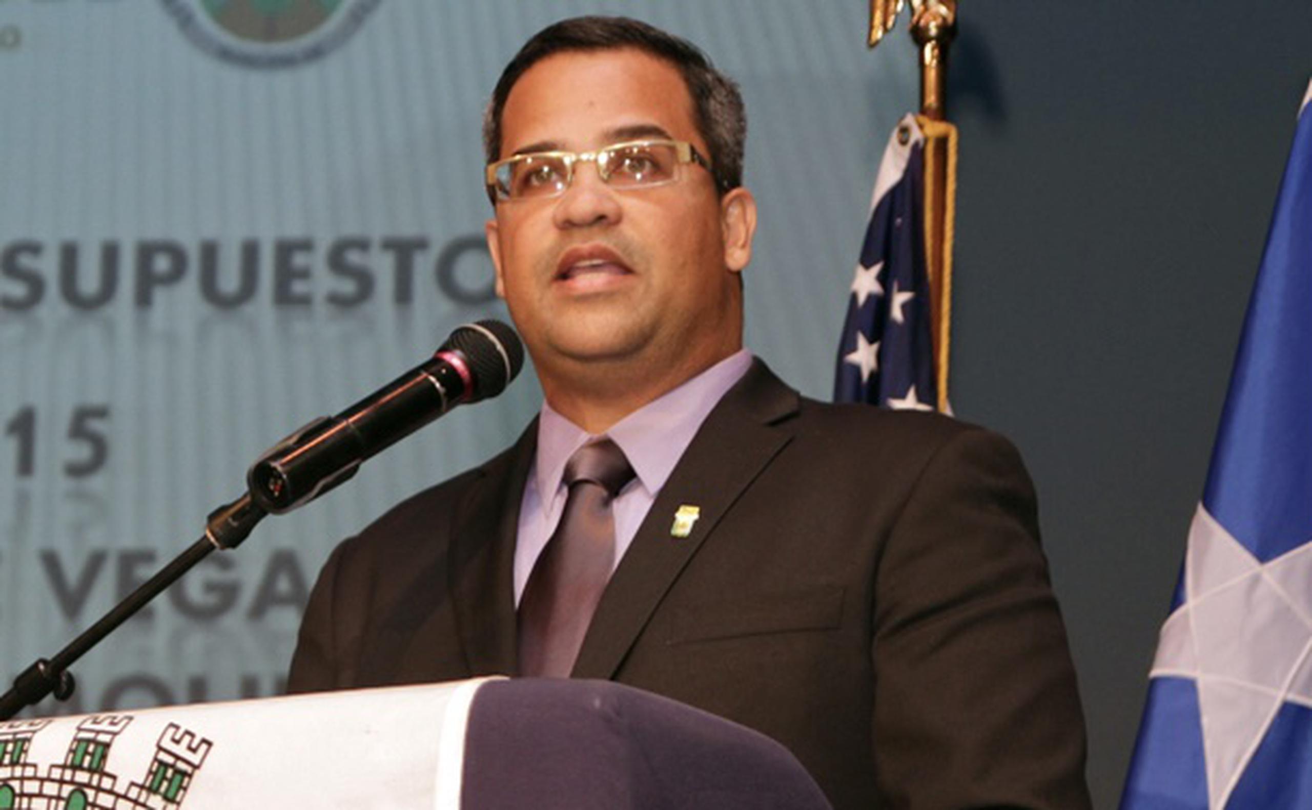 Alcalde de Vega Baja, Marcos Cruz Molina.