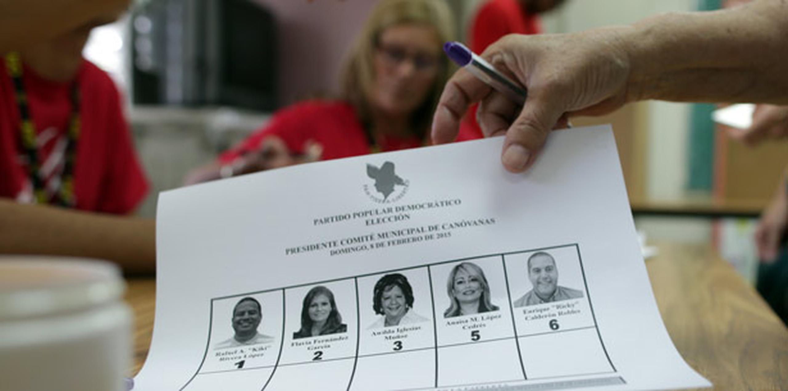 Unos 1,904 electores participaron hoy de la primaria popular en Canóvanas. (juan.alicea@gfrmedia.com)