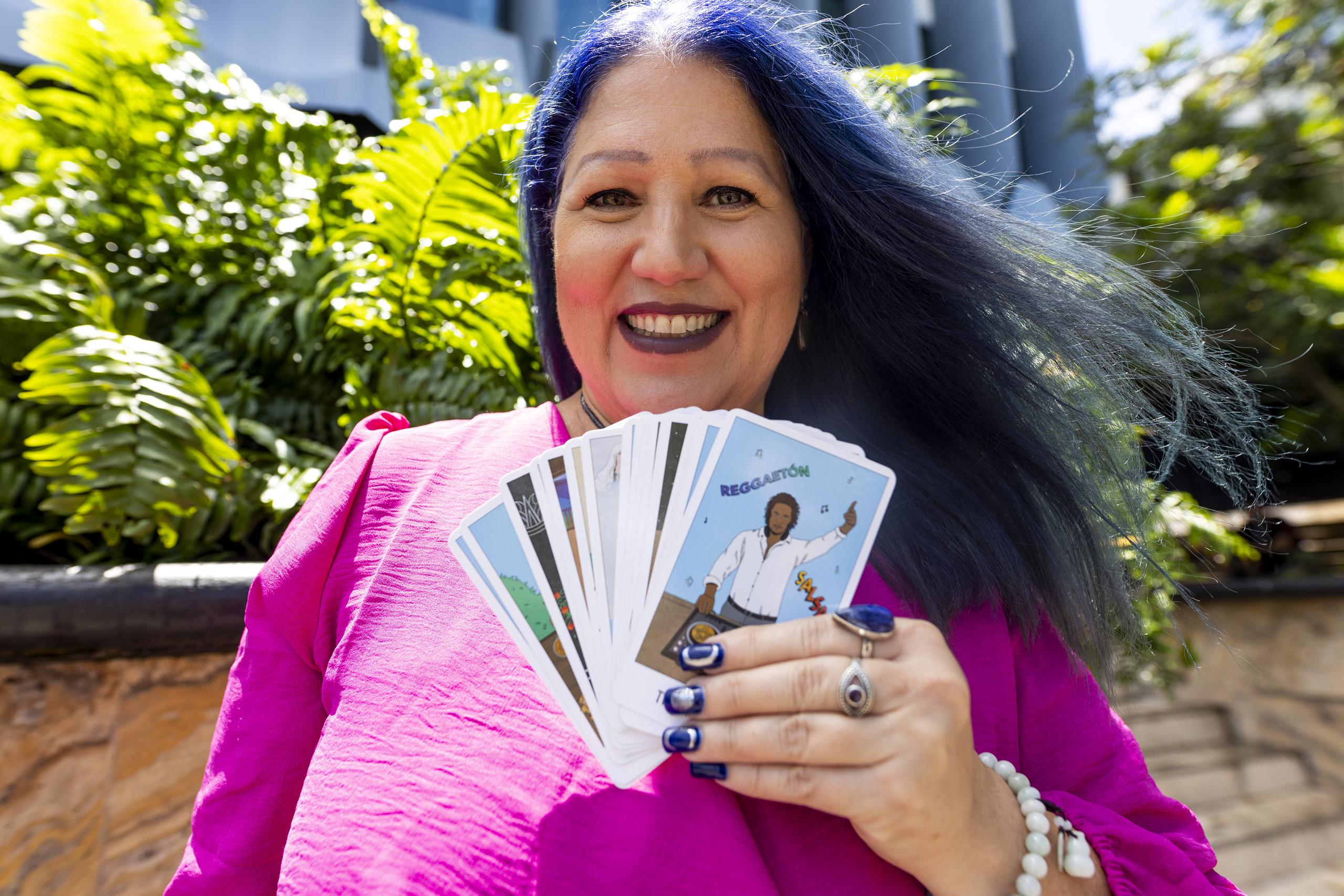 La autora y creadora de “Secrets of Paradise Tarot” invitó al Primer Festival del Tarot, que llevará a cabo el 4 de mayo en Centro Raíces, en Toa Baja.