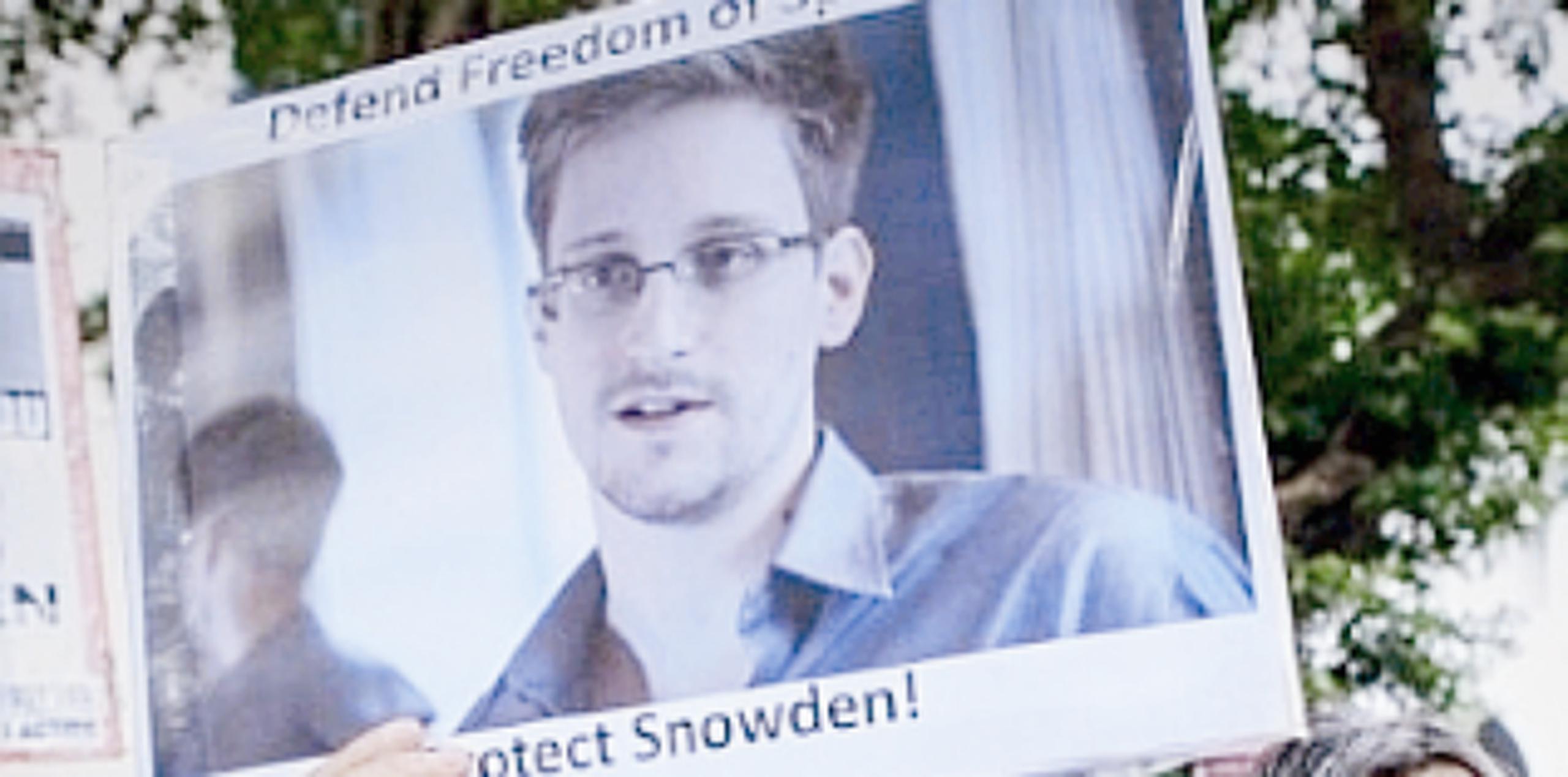 Snowden, que reveló la existencia de programas secretos de espionaje del gobierno estadounidense, se encuentra en Rusia. (Archivo)