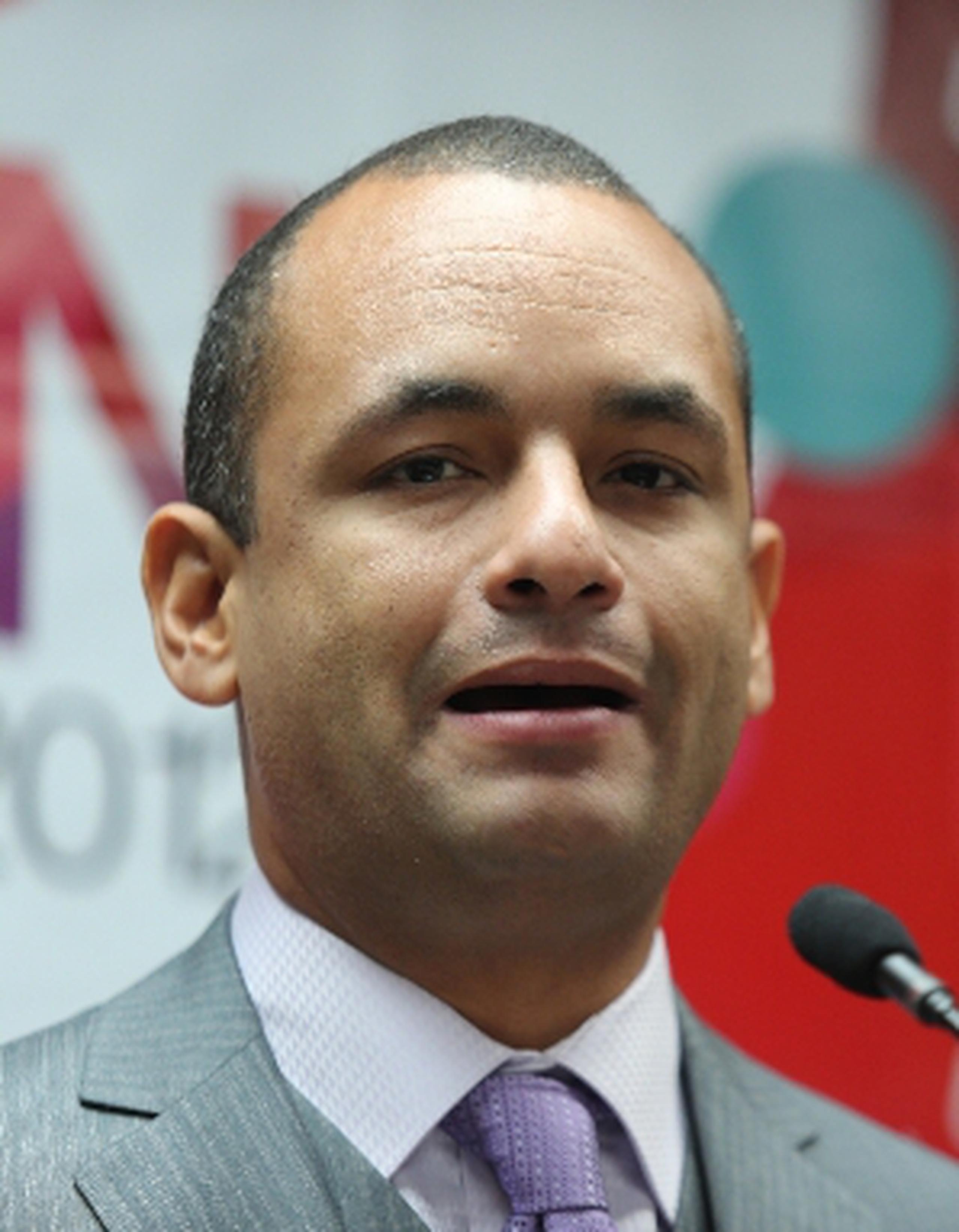 El senador Ramón Luis Nieves es el autor del Proyecto del Senado 238, que busca prohibir la discriminación por orientación sexual en el empleo.  (Archivo)