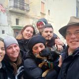 Doscientos napolitanos se movilizan para encontrar a un perro abandonado 