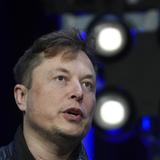Elon Musk dice que disponía de fondos para sacar a Tesla de bolsa en 2018 