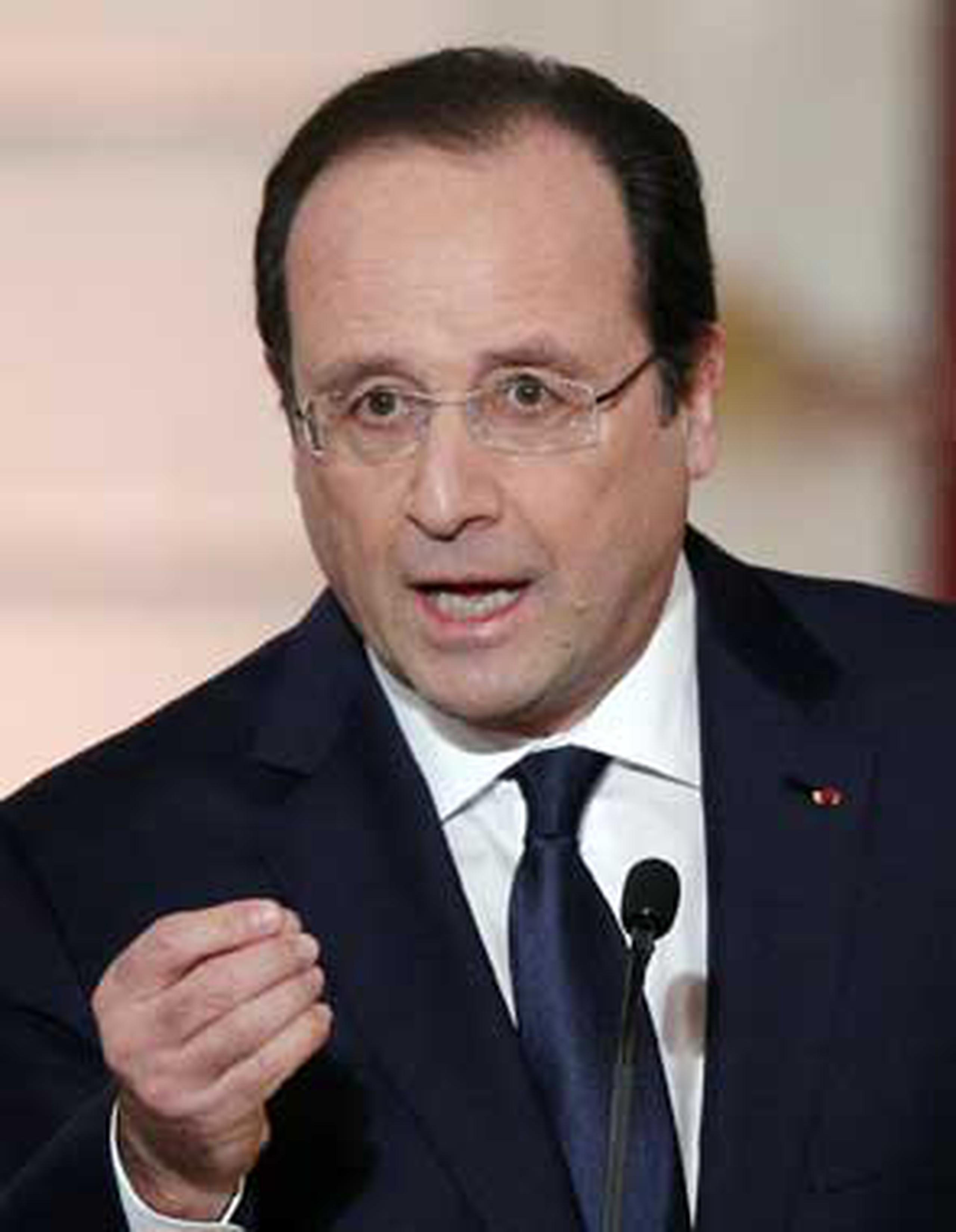 El presidente Francois Hollande expresó su indignación ante "este drama abominable" y envió al ministro de Educación a Albi, en el sur de Francia. (Prensa Asociada)