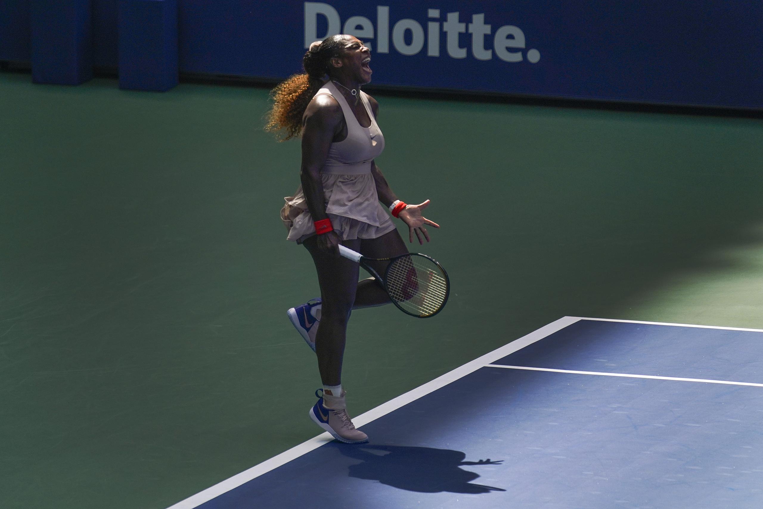 Serena Williams falló en su objetivo de clasificar a la final del US Open en las semifinales.