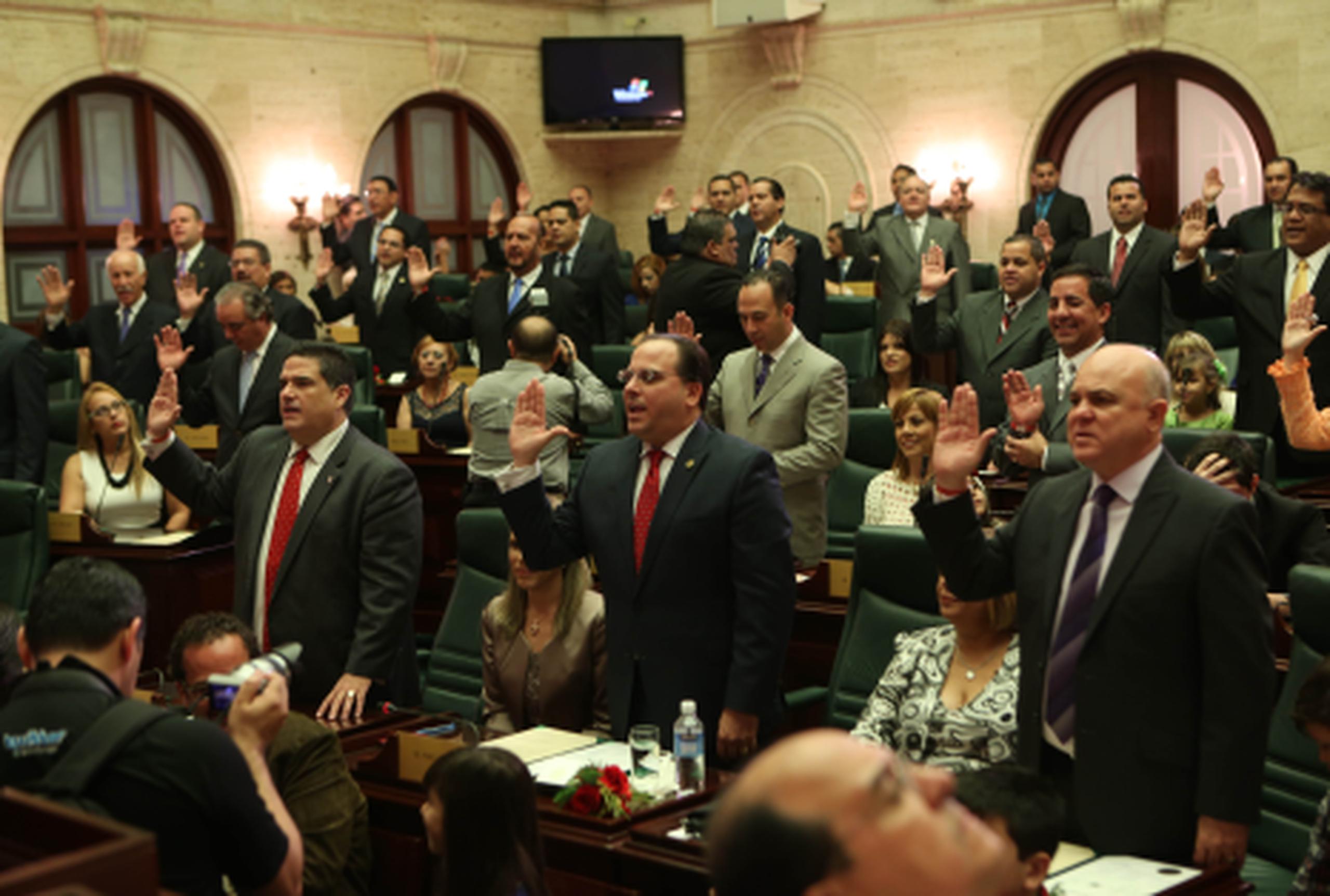 La nueva Asamblea Legislativa quedó oficialmente constituida este miércoles. (jorge.ramirez@gfrmedia.com)