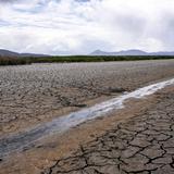 California pide a usuarios ahorrar agua debido a sequía
