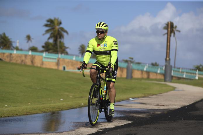 Alfredo Ruiz será quien cubra el domingo la parte de ciclismo del IronMan 70.3. Éste dice sobre su proceso de vida que “mi bicicleta es fe, es esperanza, es la muestra de que la vida continúa”.