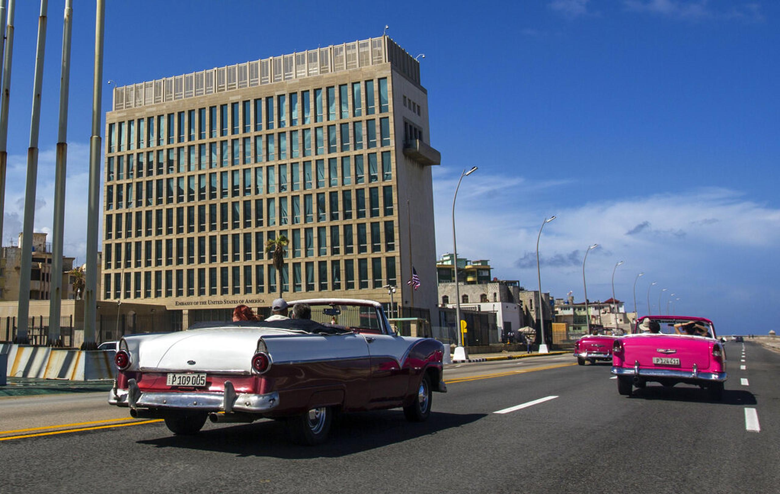 Vista de la embajada de Estados Unidos en La Habana, en el 2017.