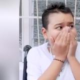 Maluma regala casa a niño con cáncer y lo deja en shock