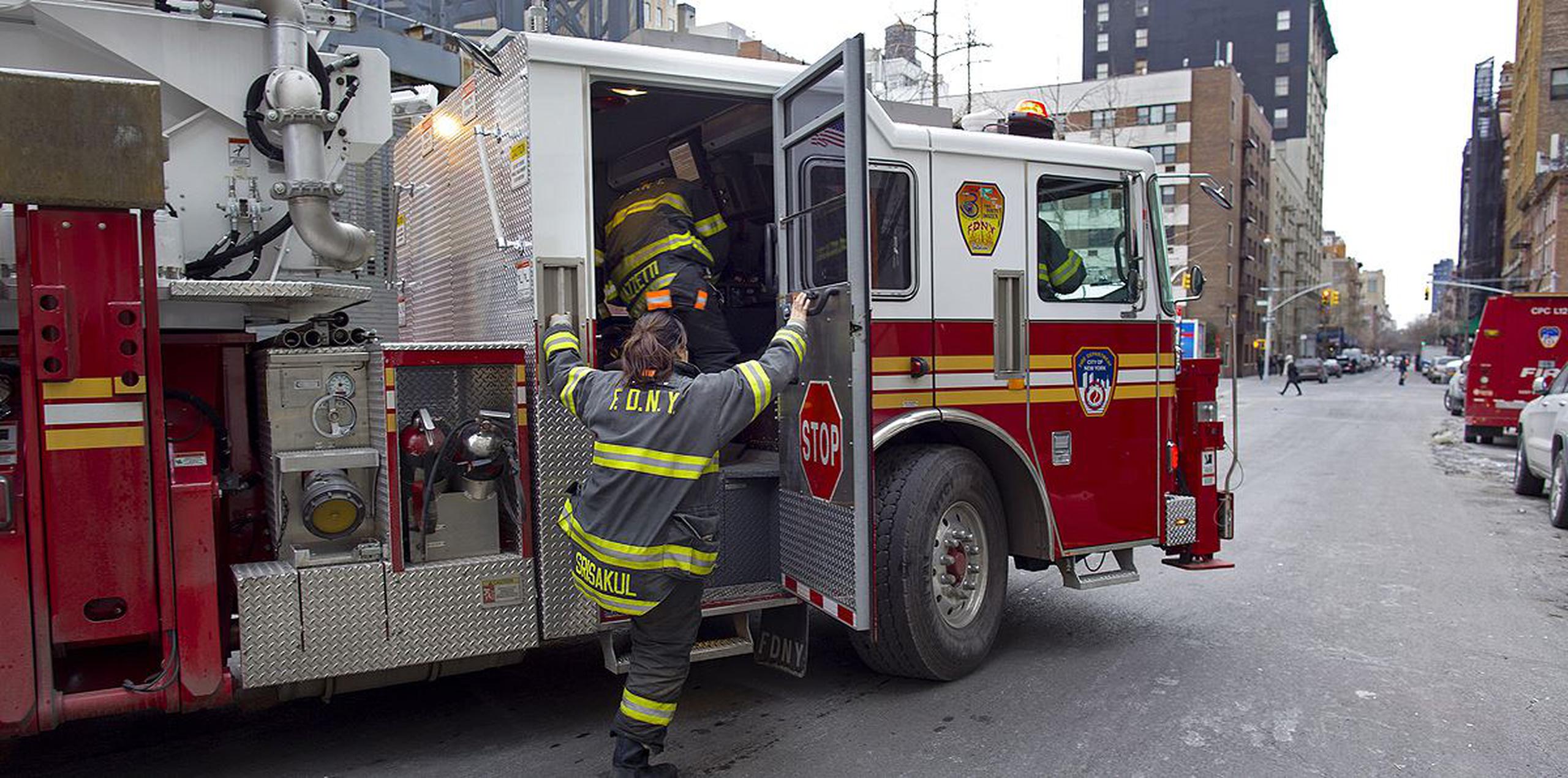 Las demandas fueron radicadas por bomberos en Nueva York, Filadelfia, Boston, New Jersey y Chicago. (AP)
