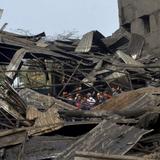 Explosión de fábrica en India deja al menos seis muertos