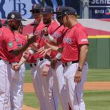 Alex Cora encontró gran provecho para los Red Sox en su serie ante Rays en República Dominicana 