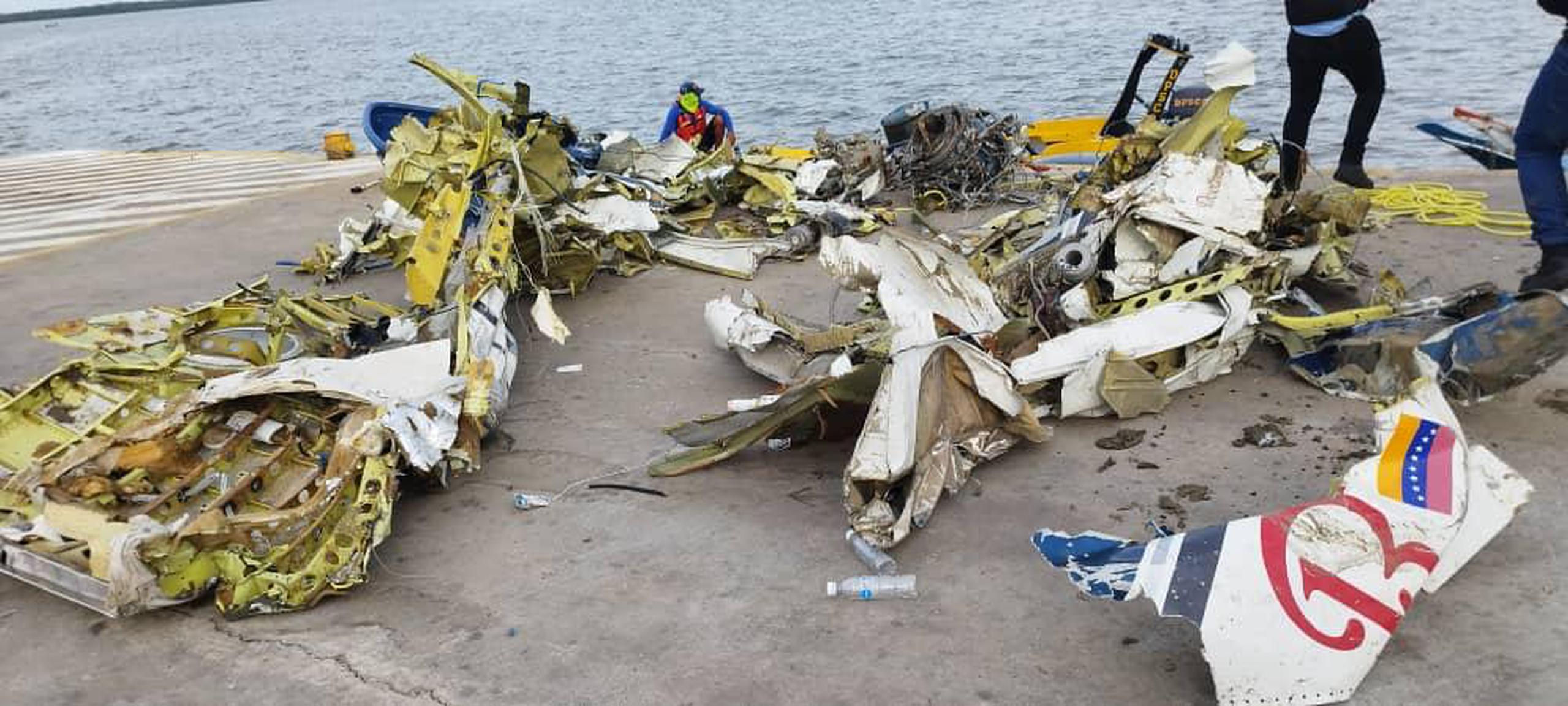 El alcalde del municipio Almirante Padilla (Zulia), dijo que realizan un "operativo sin precedentes" de búsqueda en la localidad, con una treintena de embarcaciones y el despliegue de unas 150 personas.