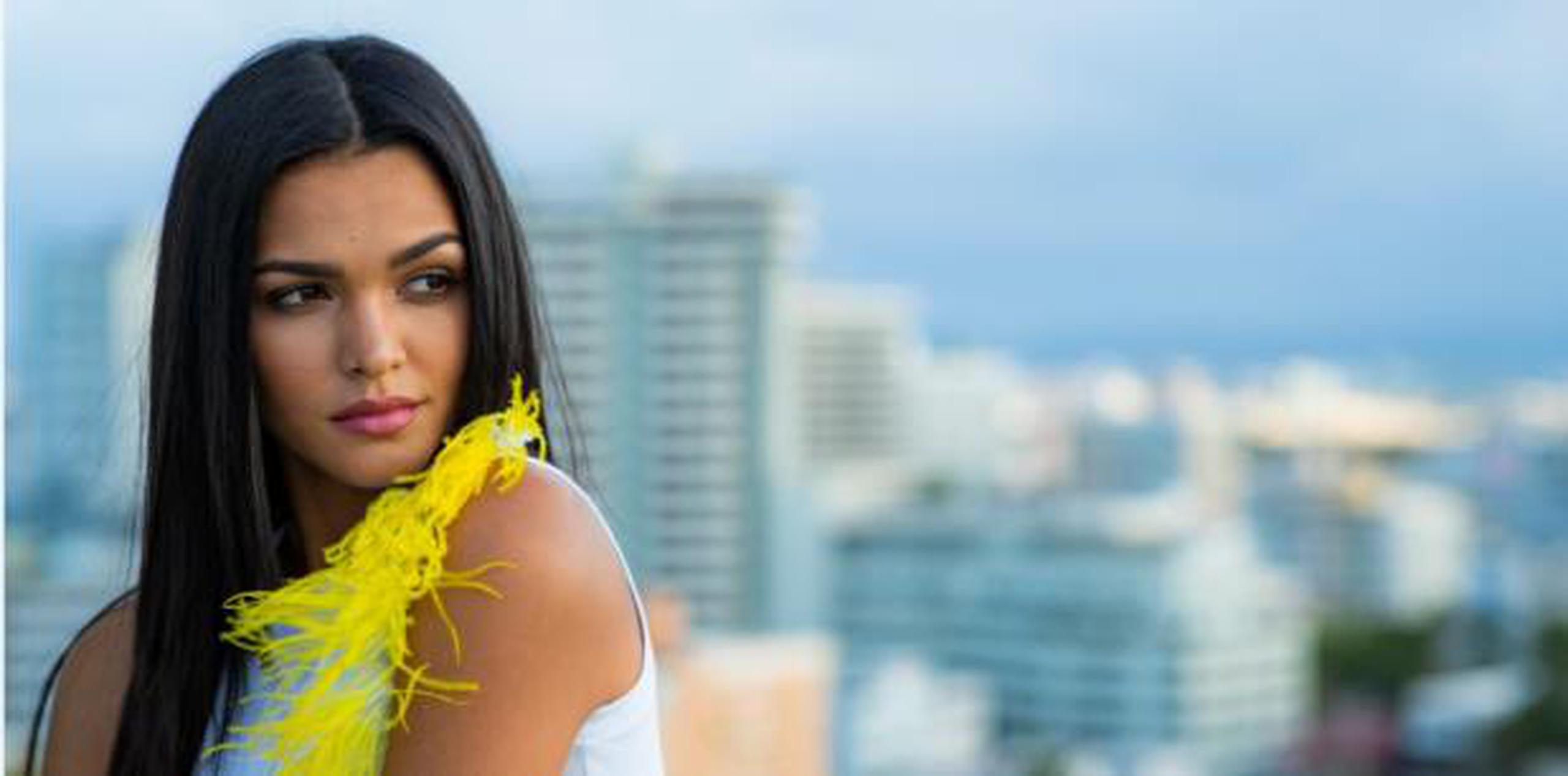 Miss Universe Puerto Rico 2018 reveló sentirse atraída por su voz y “muchas cositas”, según dijo entre risas, buscando evadir el tema. (tonito.zayas@gfrmedia.com)