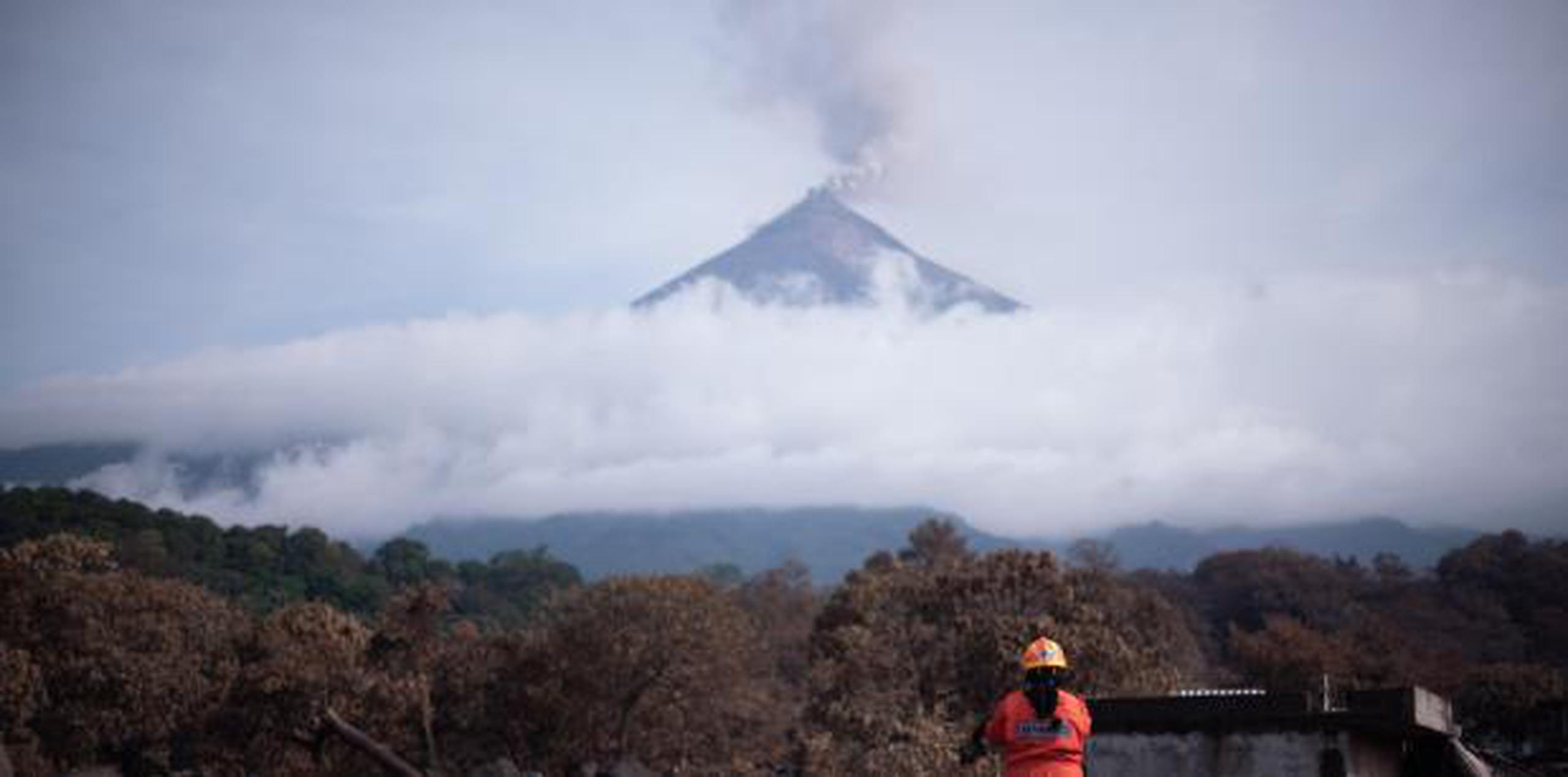 El volcán de Fuego registró su más fuerte erupción de los últimos años el pasado 3 de junio y dejó 112 muertos. (EFE / Santiago Billy)